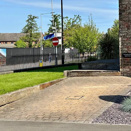 Lejlighed 7 Bluebridge Court With Free Parking *
