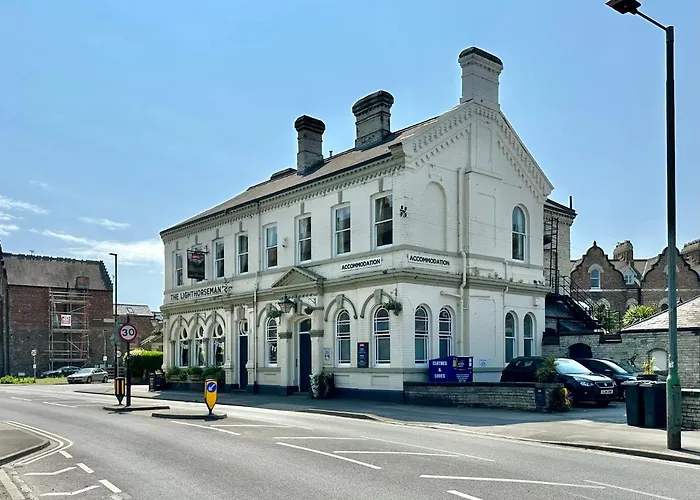 7 Bluebridge Court With Free Parking * York