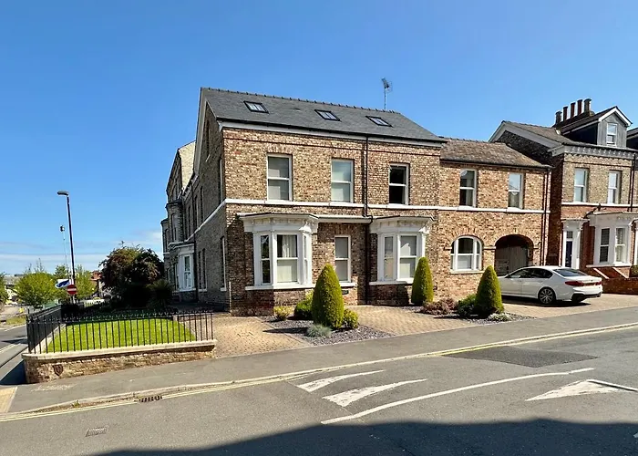 7 Bluebridge Court With Free Parking