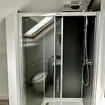 7 Bluebridge Court With Free Parking York